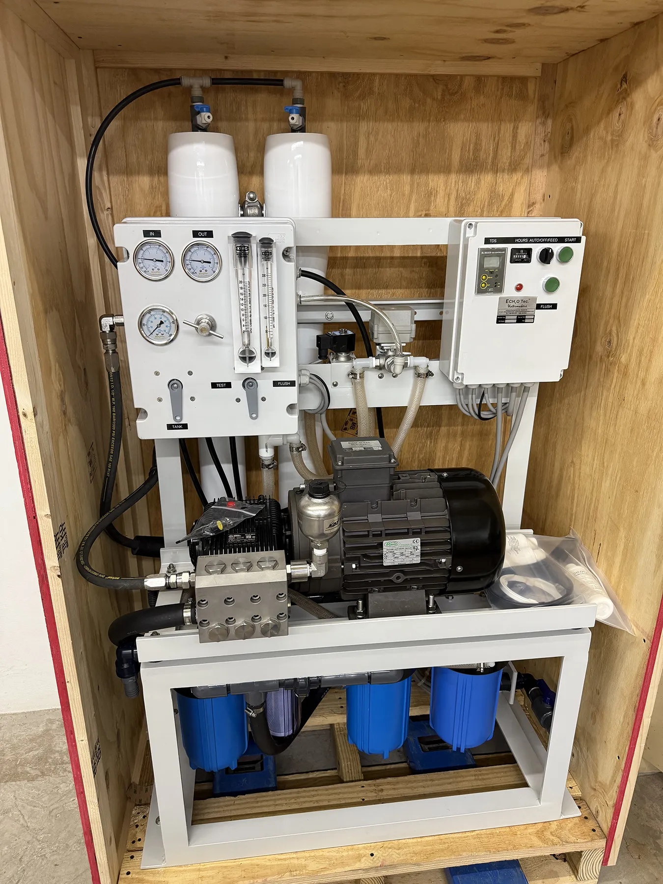ECHOTec Commercial Marine Watermaker – Fully Assembled System ECHOTec Commercial Marine Watermaker – Fully Assembled System